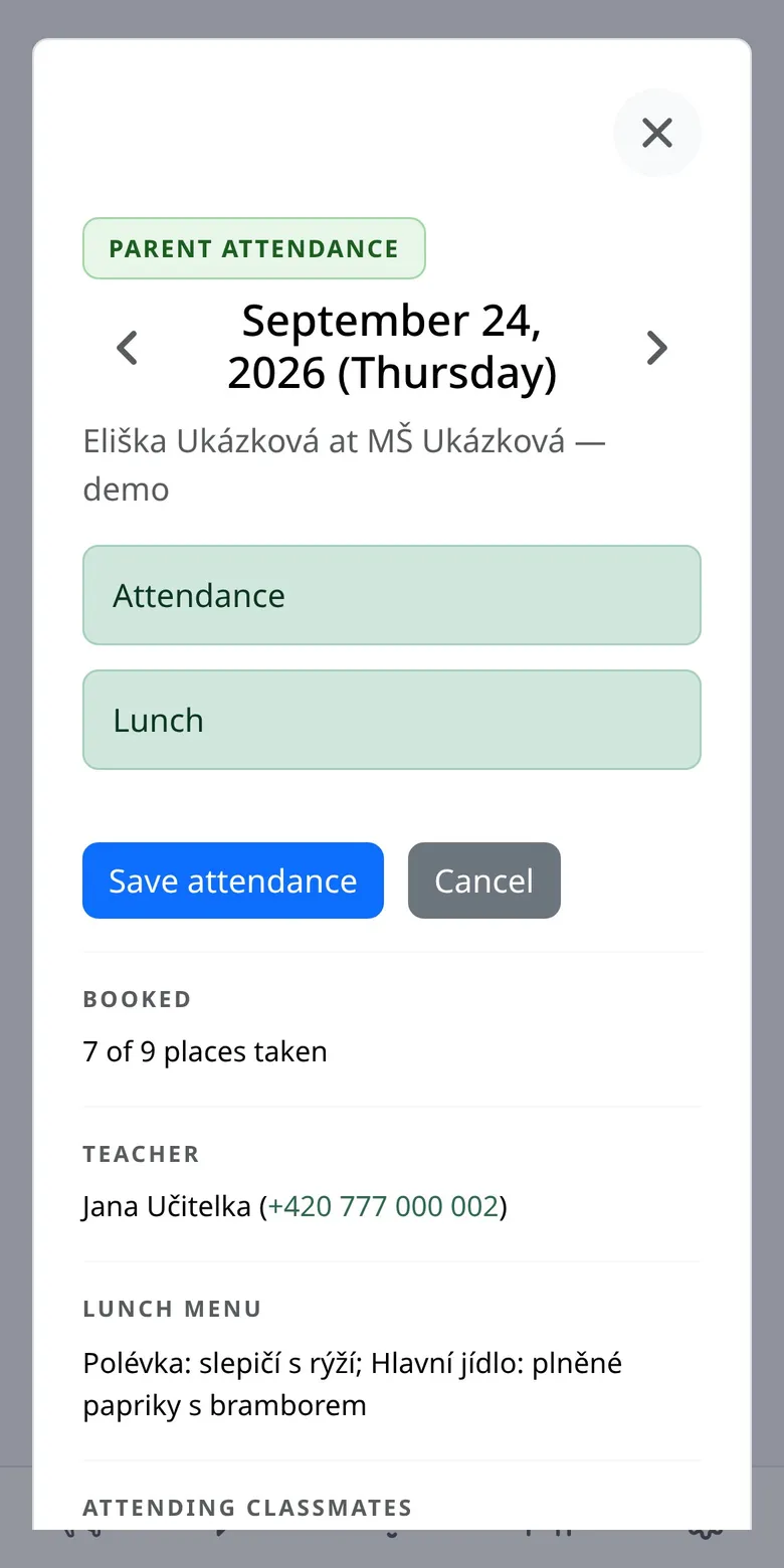 Day detail: attendance, lunch, capacity and menu